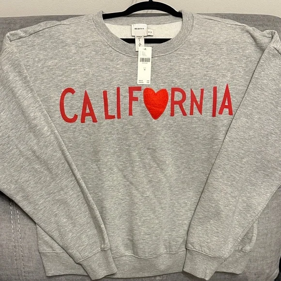 NWT! Anthropologie x Brandy Melville Gray California Heart Sweater - Picture 1 of 3